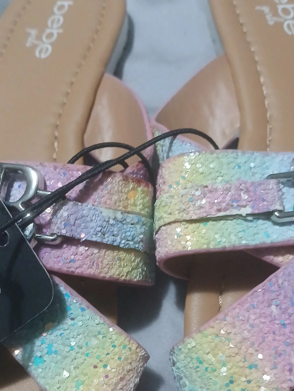 CLOSET CLEAROUT                                     🆕️2pairs Bebe Girls Sandals